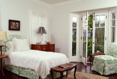 Tư vấn sắp đặt phòng ngủ phù hợp phong thủy