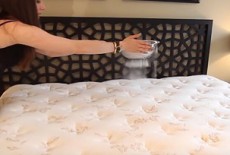Mẹo giữ đệm sạch đẹp từ lúc mới mua